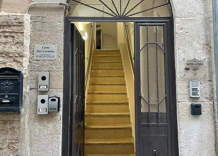 Raffaella Paola * Bari